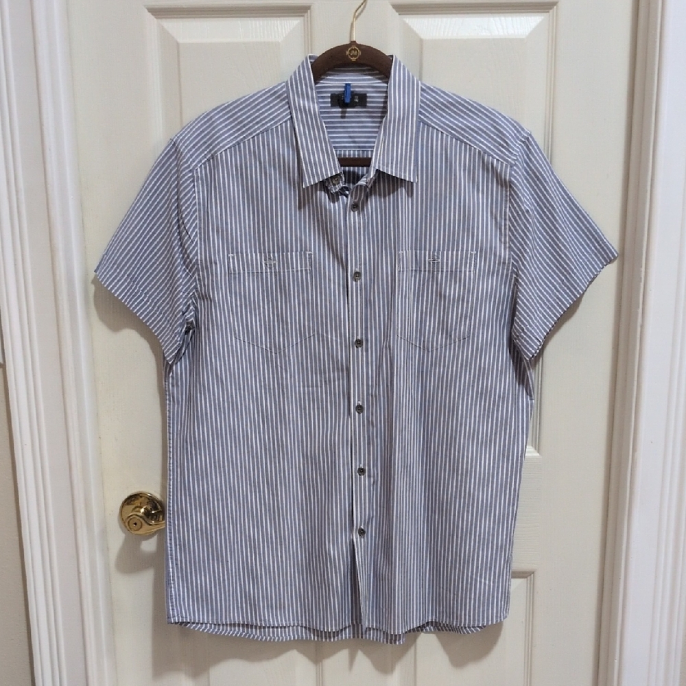 Kenneth Cole Reaction Men's Blue/White Short Sleeve Striped Button Up Shirt XL
